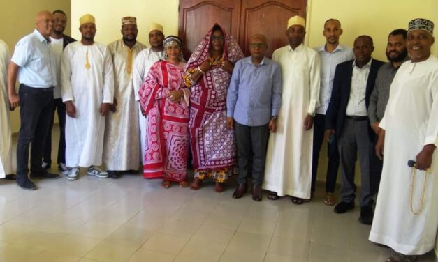 Le groupe WATORO reçu par le Gouverneur Dr Zaidou Youssouf